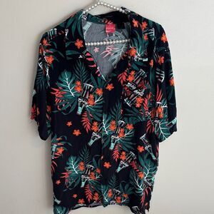 Coca Cola Red and Black Tropical Shirt size large